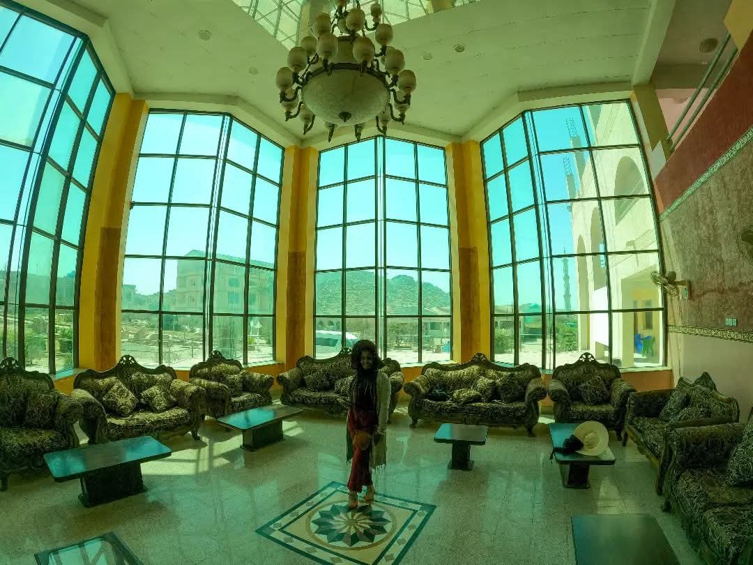 Gallery 4